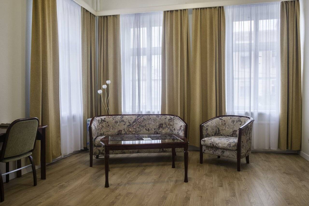 2-комнатный номер люкс (с завтраком)